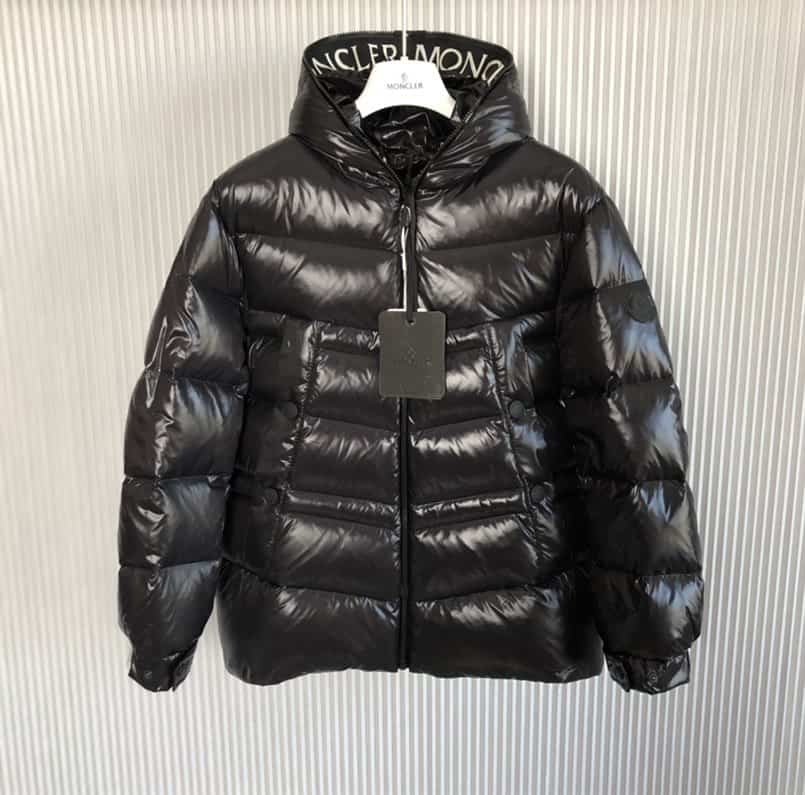MONCLER JACKET – ST053