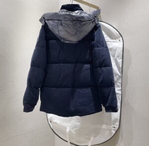 MONCLER-JACKET-MJ025-1-3.jpg