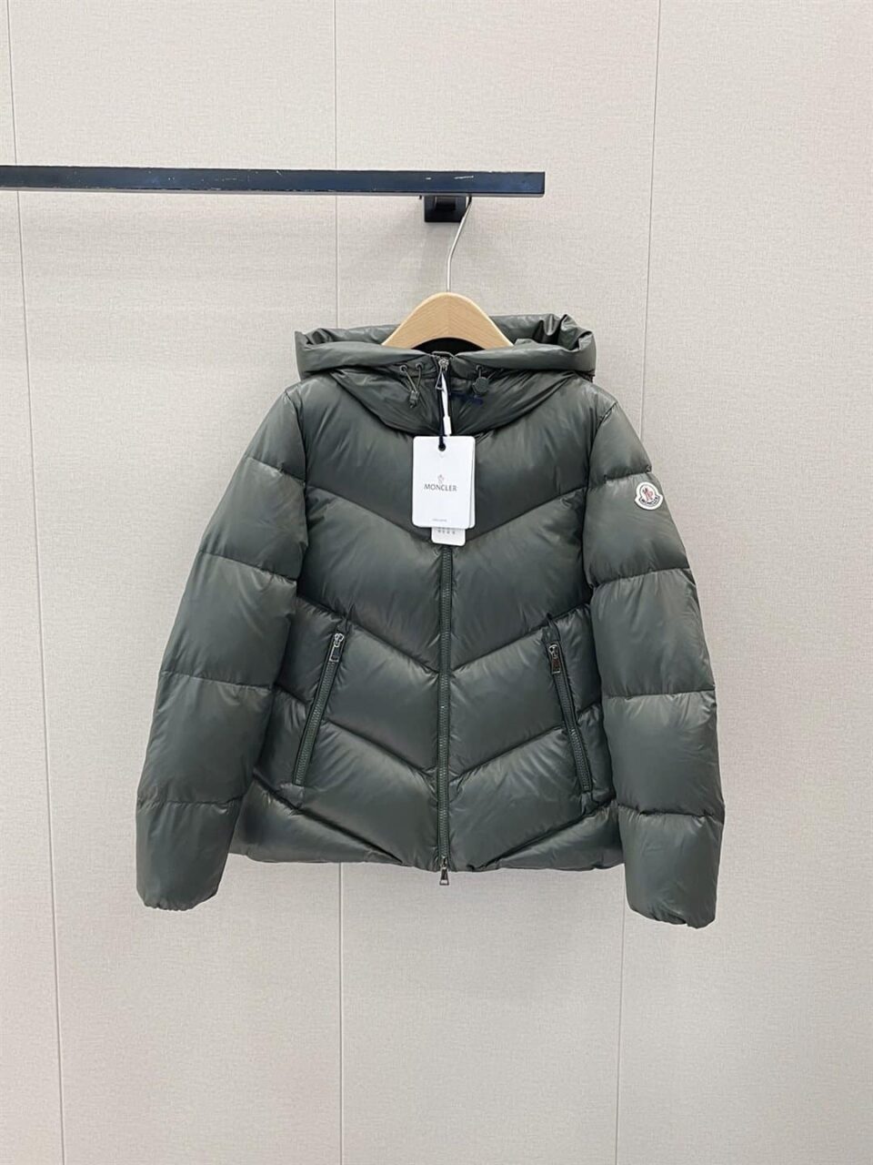 MONCLER JACKET – ST050