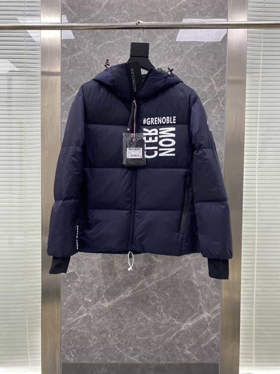 MONCLER JACKET – ST047