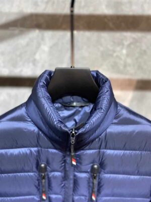 MONCLER-JACKET-MJ031-1-3.jpg