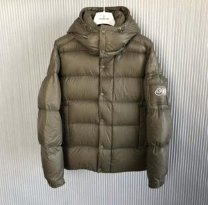 MONCLER-JACKET-MJ035-1-1.jpg