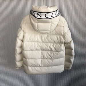 MONCLER-JACKET-MJ036-1-2.jpg