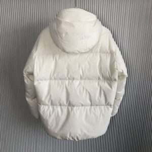 MONCLER-JACKET-MJ039-1-2.jpg