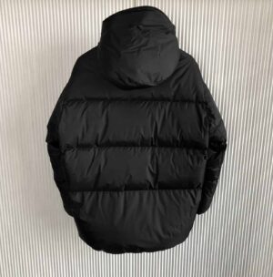 MONCLER-JACKET-MJ041-1-2.jpg