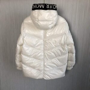 MONCLER-JACKET-MJ044-1-2.jpg