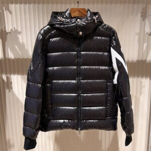MONCLER-JACKET-MJ049-1-1.jpg