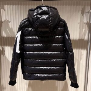 MONCLER-JACKET-MJ049-1-2.jpg