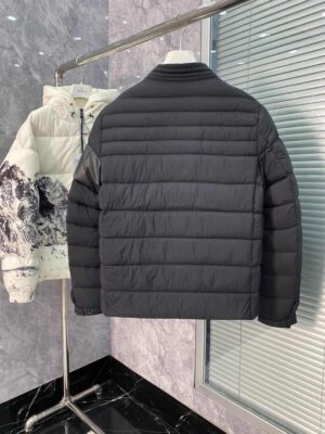 MONCLER-JACKET-MJ054-1-2.jpg