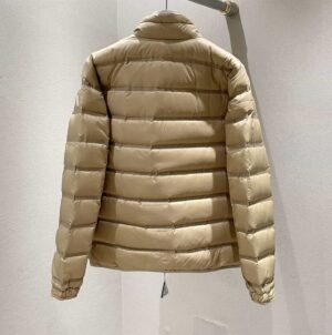 MONCLER-JACKET-MJ0631-3.jpg