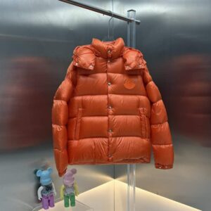MONCLER-JACKET-MJ064-1-1.jpg