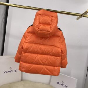 MONCLER-JACKET-MJ070-1-2.jpg
