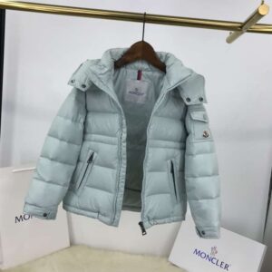 MONCLER-JACKET-MJ073-1-2.jpg