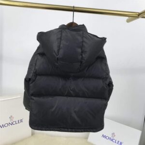 MONCLER-JACKET-MJ075-1-2.jpg