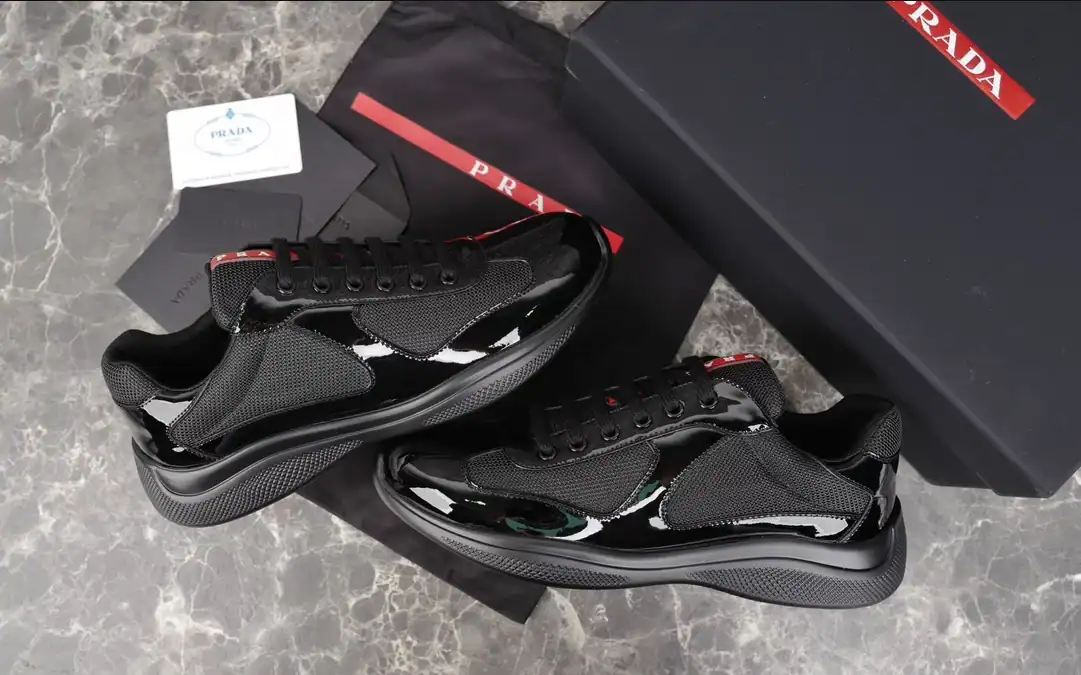 PRADA-AMERICAS-CUP-SNEAKERS-PRD015-4.webp