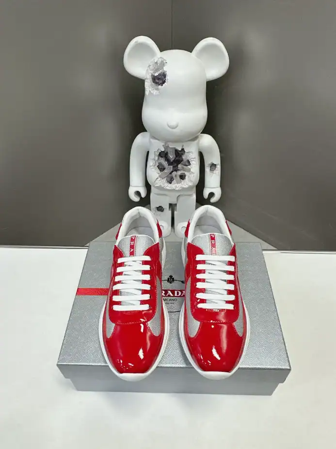 PRADA-AMERICAS-CUP-SNEAKERS-PRD017-3.webp