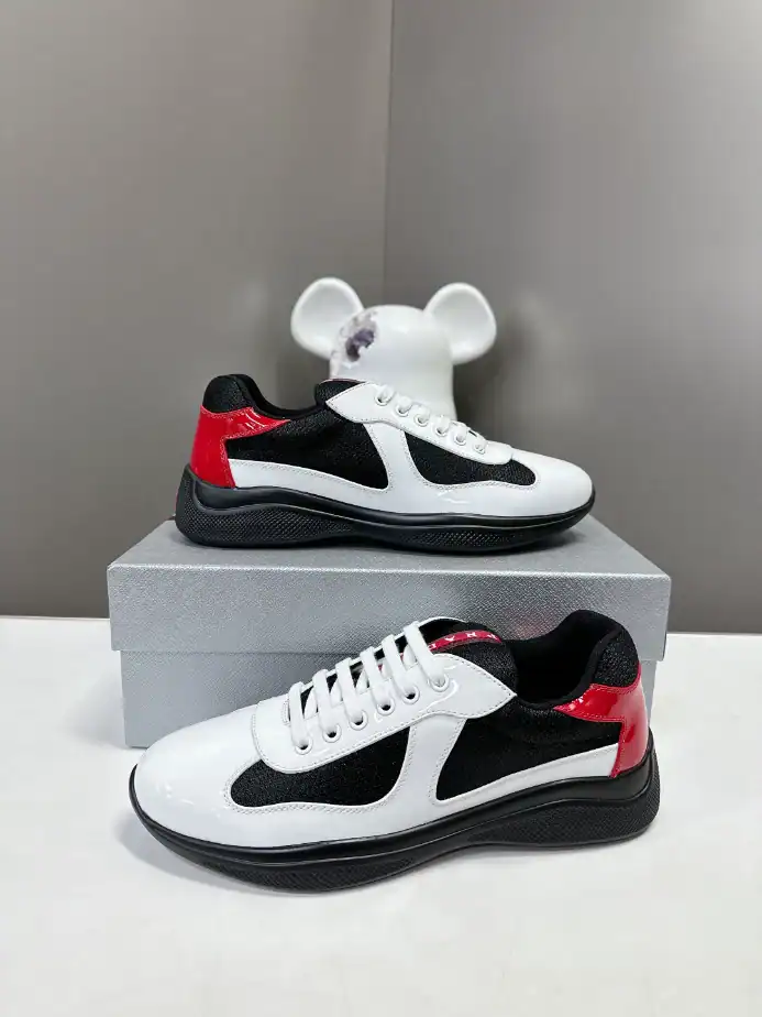 PRADA-AMERICAS-CUP-SNEAKERS-PRD019-2.webp
