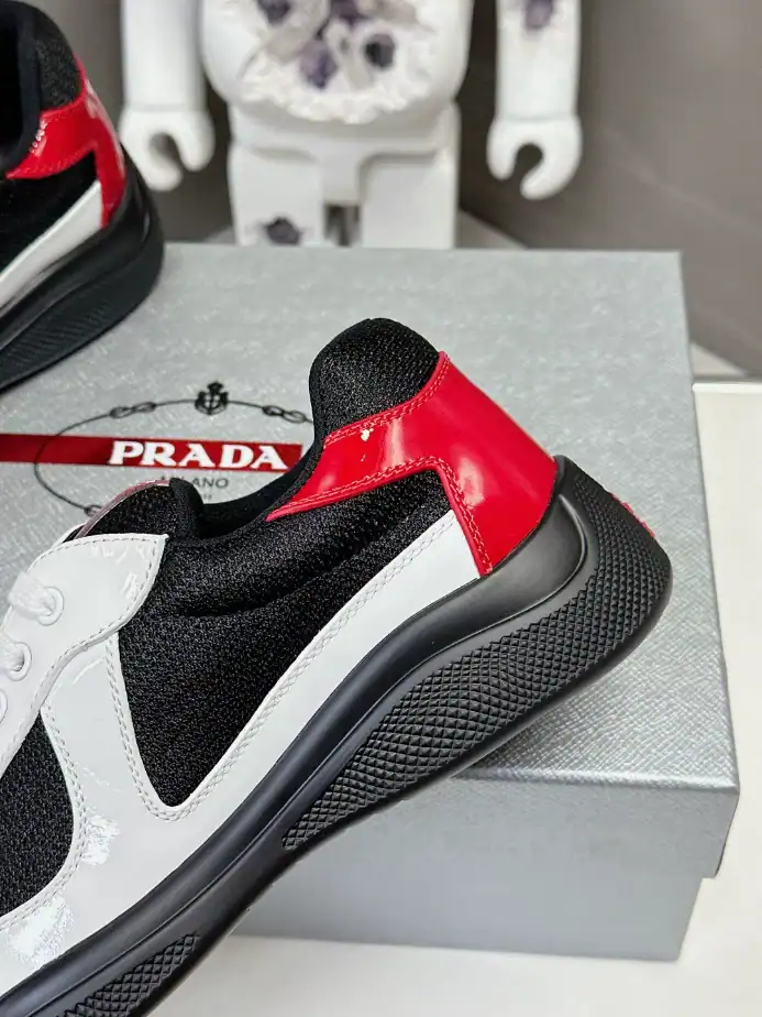 PRADA-AMERICAS-CUP-SNEAKERS-PRD019-3.webp