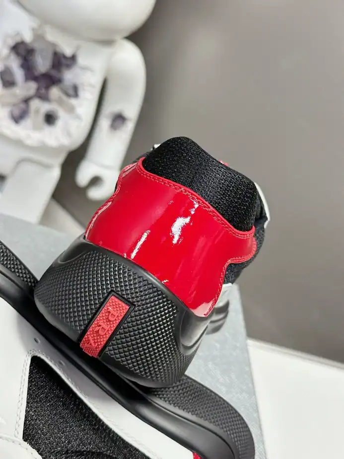 PRADA-AMERICAS-CUP-SNEAKERS-PRD019-7.webp