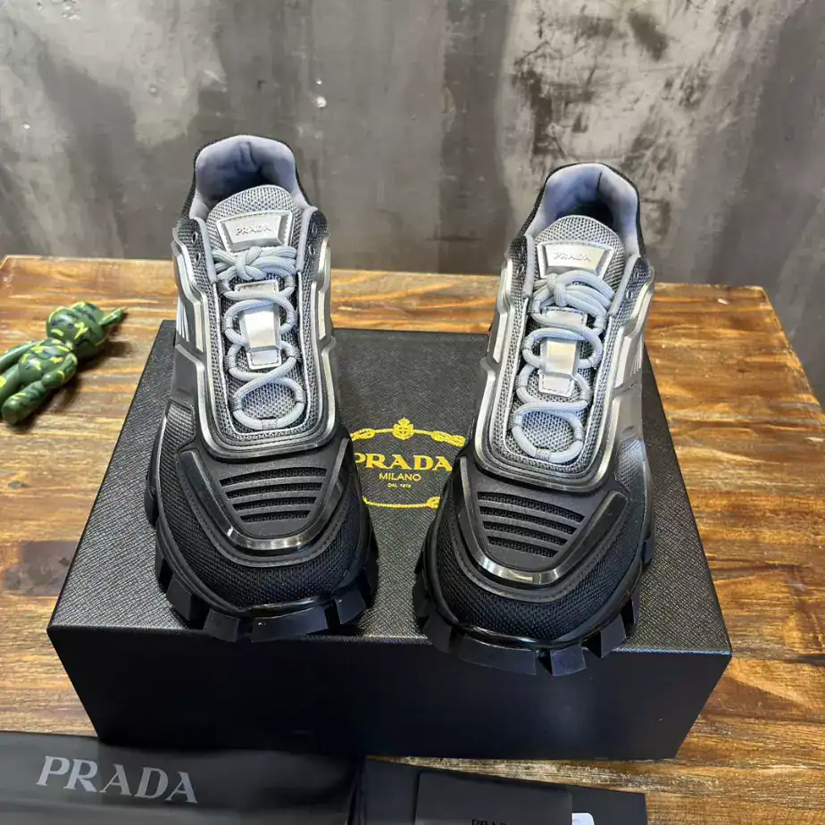 PRADA-CLOUDBUST-THUNDER-SNEAKERS-PRD029-7.webp