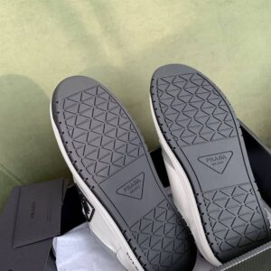 PRADA-DISTRICT-SNEAKER-WHITE-GRAY-PRD090-8.jpg