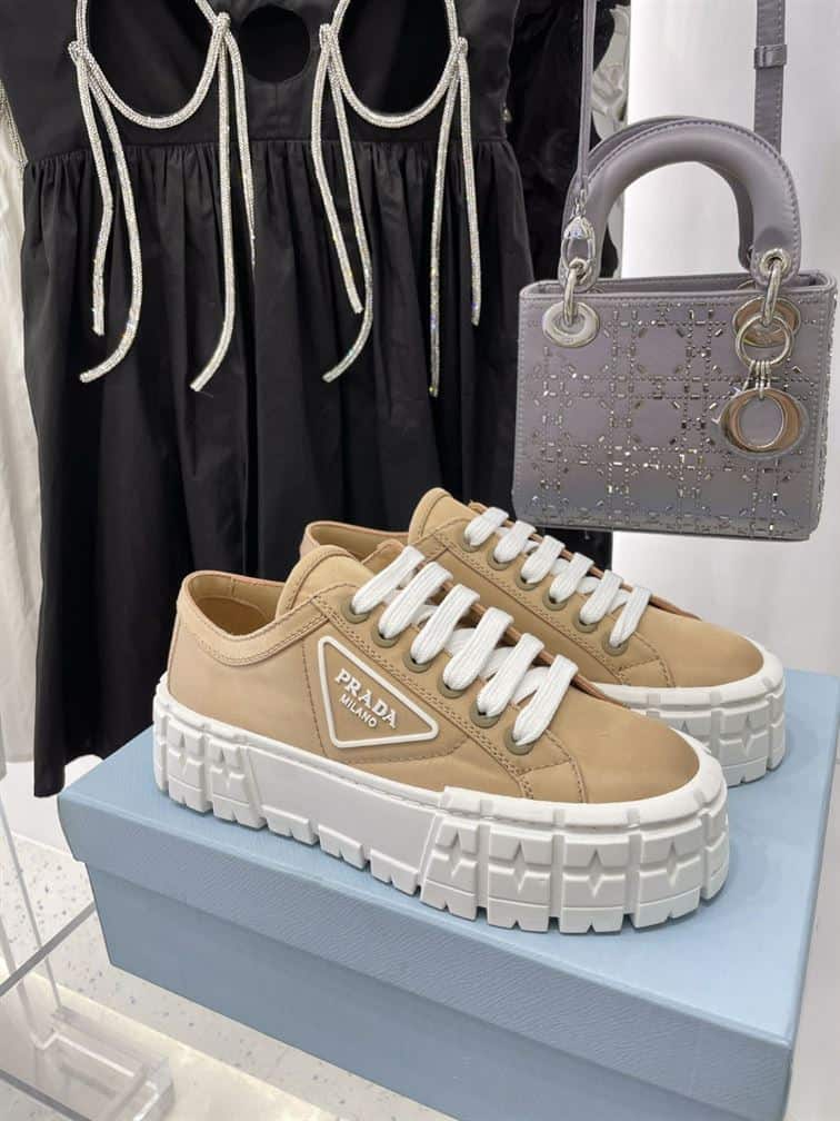PRADA-DOUBLE-WHEEL-RE-NYLON-GABARDINE-SNEAKERS-BEIGE-PRD087-3.jpg