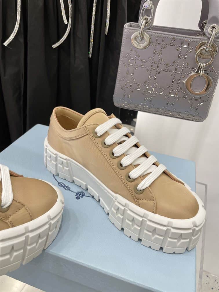 PRADA-DOUBLE-WHEEL-RE-NYLON-GABARDINE-SNEAKERS-BEIGE-PRD087-7.jpg