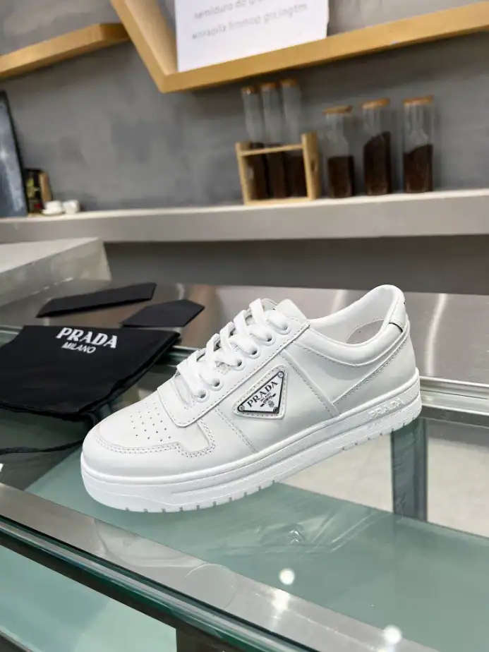 PRADA-DOWNTOWN-BRUSHED-LEATHER-SNEAKERS-PRD035-4.webp