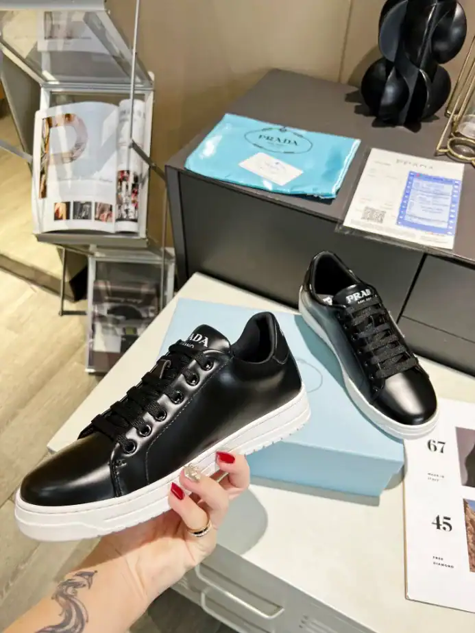 PRADA-DOWNTOWN-BRUSHED-LEATHER-SNEAKERS-PRD036-4.webp