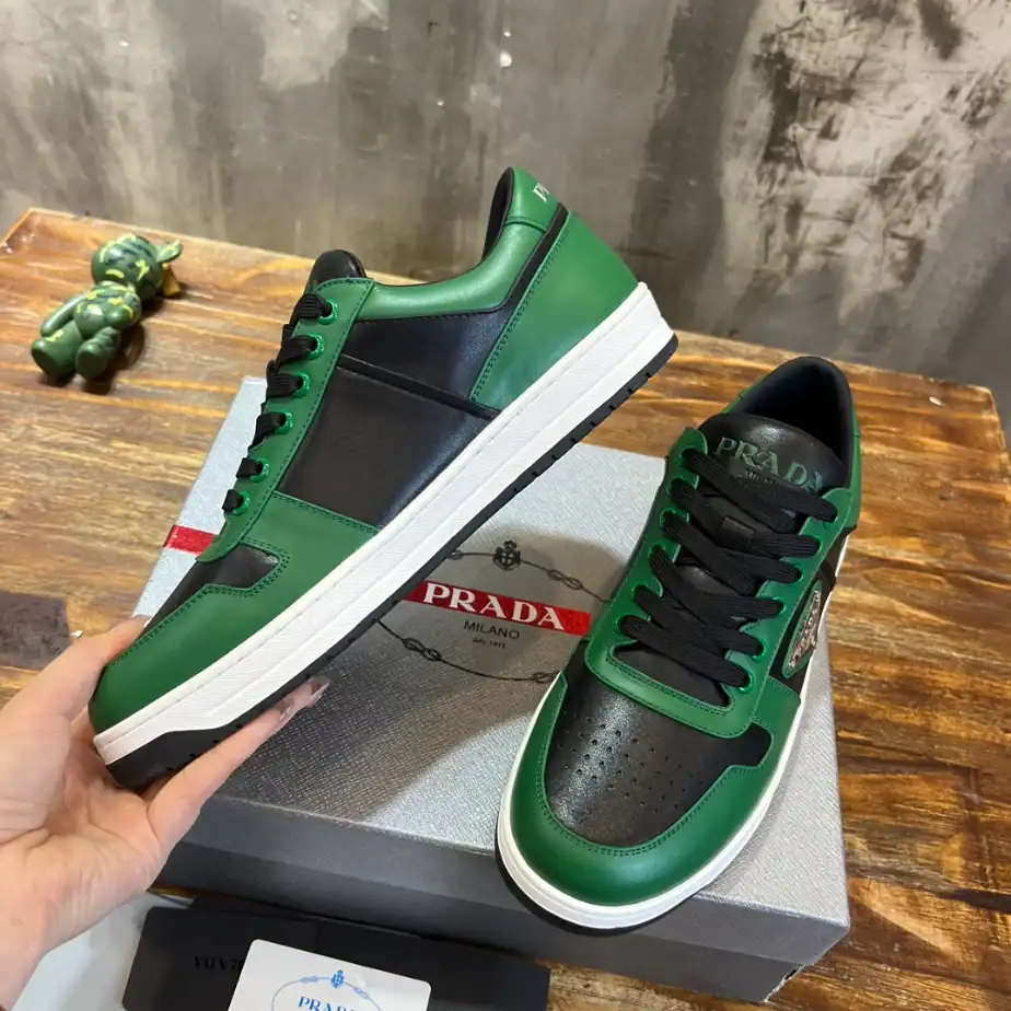 PRADA-DOWNTOWN-LEATHER-SNEAKERS-GREEN-PRD092-6.webp