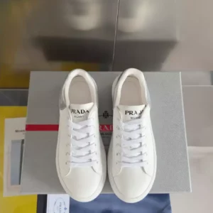 PRADA-LEATHER-LOW-TOP-SNEAKERS-PRD062-2.webp