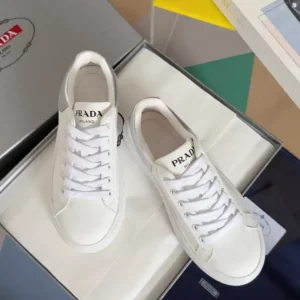 PRADA-LEATHER-LOW-TOP-SNEAKERS-PRD062-6.webp