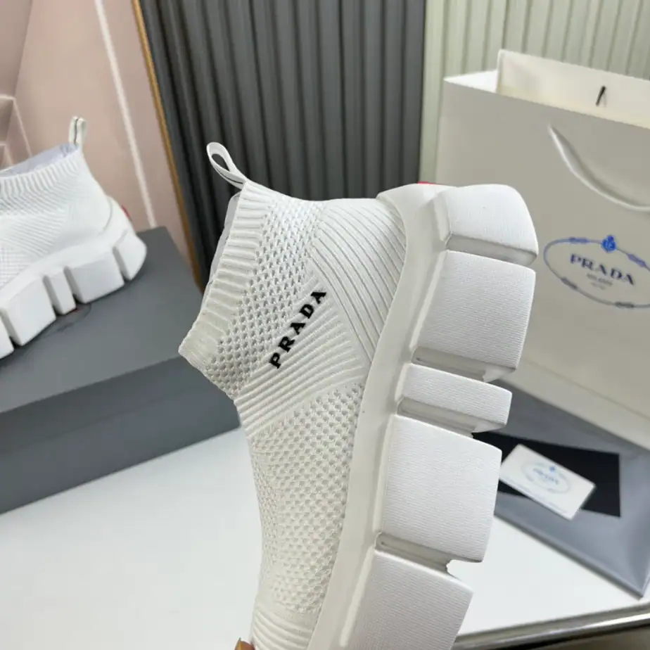PRADA-SNEAKERS-PRD076-9.webp
