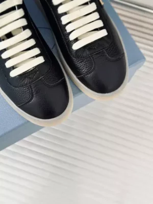 PRADA-SUEDE-SNEAKERS-ALABASTER-BLACK-PRD082-4.webp