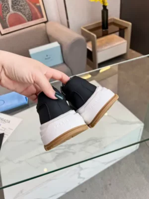PRAX-01-DELAVE-SUEDE-AND-RE-NYLON-SNEAKERS-PRD047-3.webp