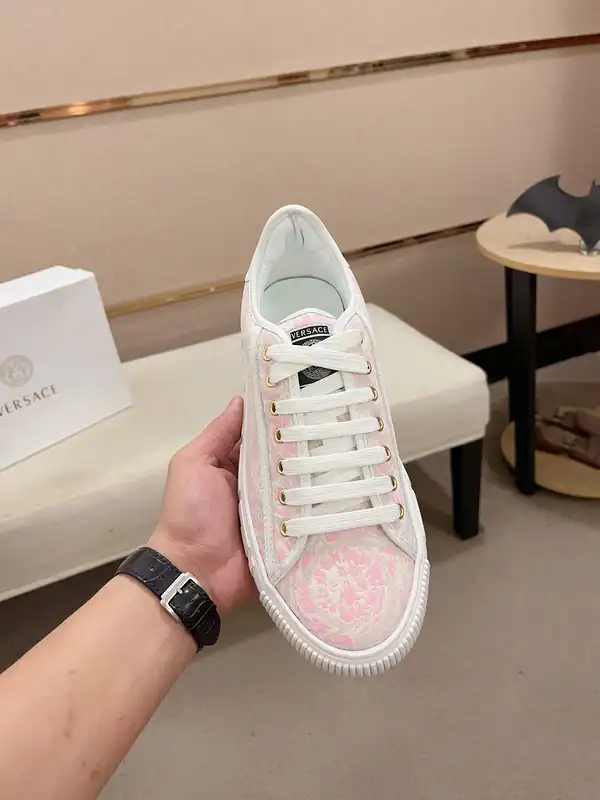 VERSACE-BAROCCO-GRECA-SNEAKERS-VS60-6.webp