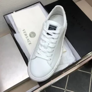VERSACE-GRECA-LOW-TOP-SNEAKERS-VS58-5.webp