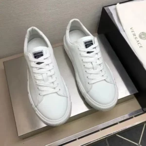 VERSACE-GRECA-LOW-TOP-SNEAKERS-VS58-7.webp