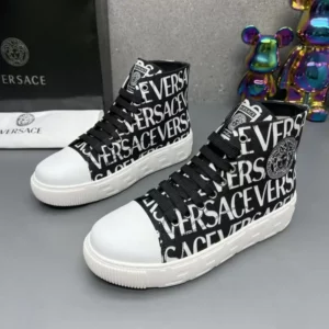 VERSACE-LA-GRECA-LOGO-PRINT-HIGH-TOP-SNEAKER-VS66-5.webp