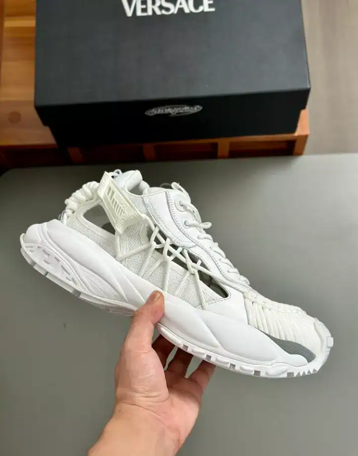 VERSACE-MERCURY-M_VS_01-SNEAKERS-VS56-2.webp