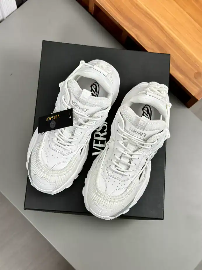 VERSACE-MERCURY-M_VS_01-SNEAKERS-VS56-6.webp