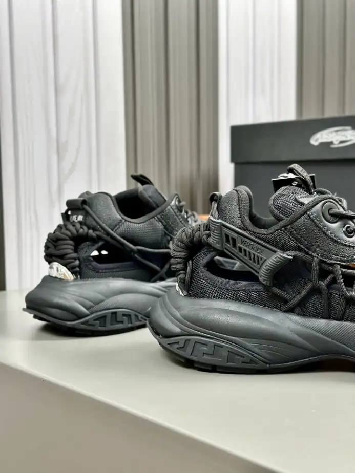VERSACE-MERCURY-M_VS_01-SNEAKERS-VS57-9.webp