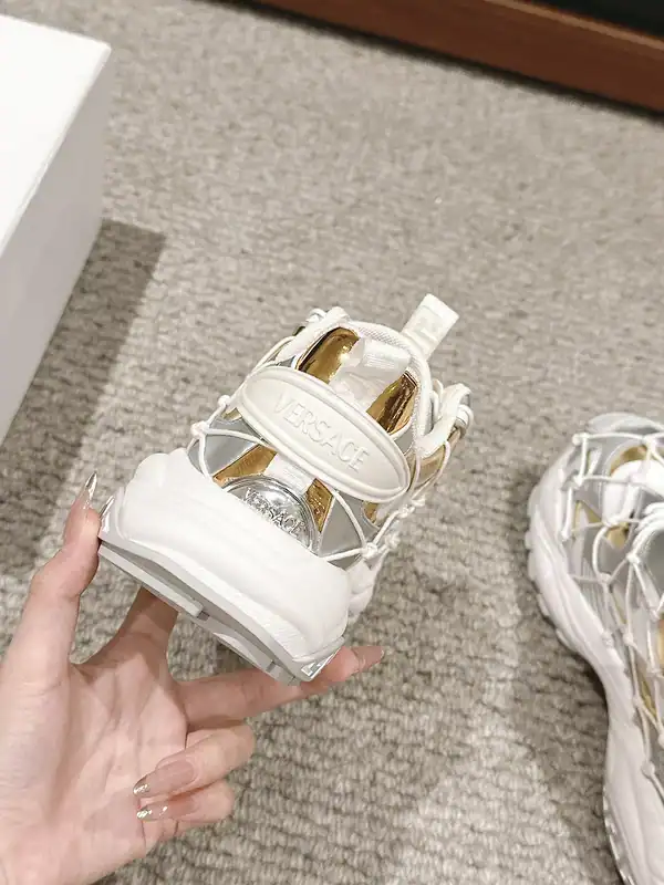 VERSACE-MERCURY-M_VS_03-SNEAKERS-VS44-2.webp