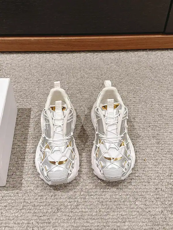 VERSACE-MERCURY-M_VS_03-SNEAKERS-VS44-7.webp