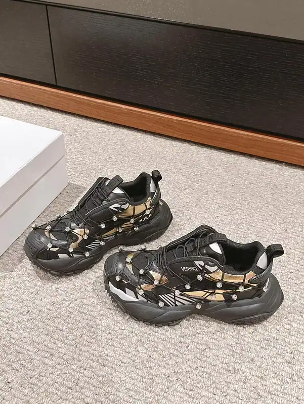 VERSACE-MERCURY-M_VS_03-SNEAKERS-VS45-6.webp