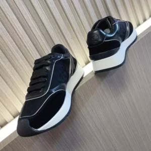 VERSACE-MILANO-RUNNER-SNEAKERS-VS47-3.webp