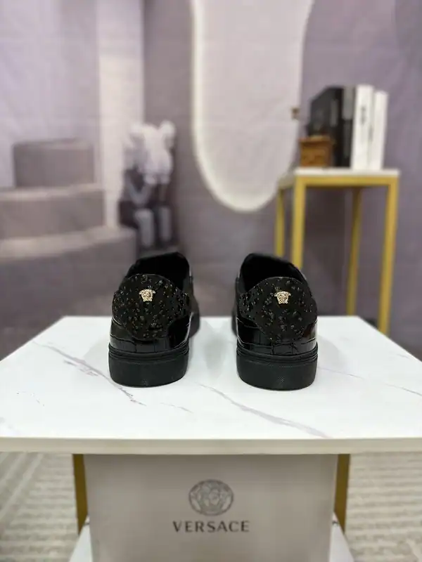 VERSACE-SNEAKERS-VS62-1.webp