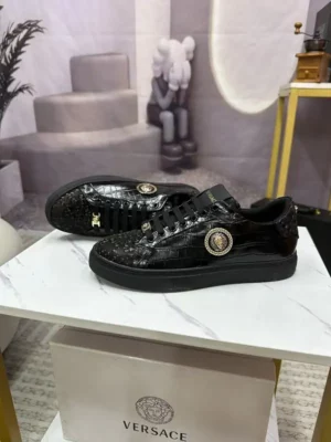 VERSACE-SNEAKERS-VS62-2.webp
