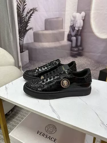 VERSACE-SNEAKERS-VS62-2.jpg