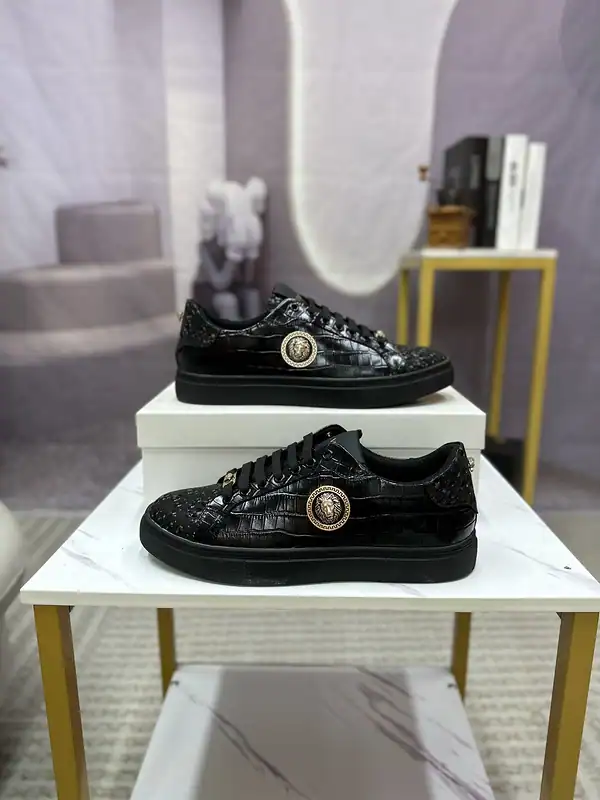 VERSACE-SNEAKERS-VS62-3.webp